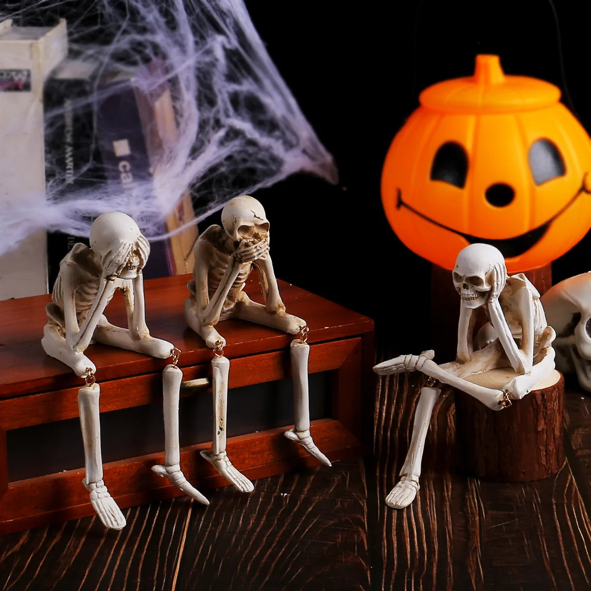 Halloween Skeleton Resin Statue - Funny Skeleton Decoration Statue Horror Desktop Decorations for Halloween Party and Home Decor