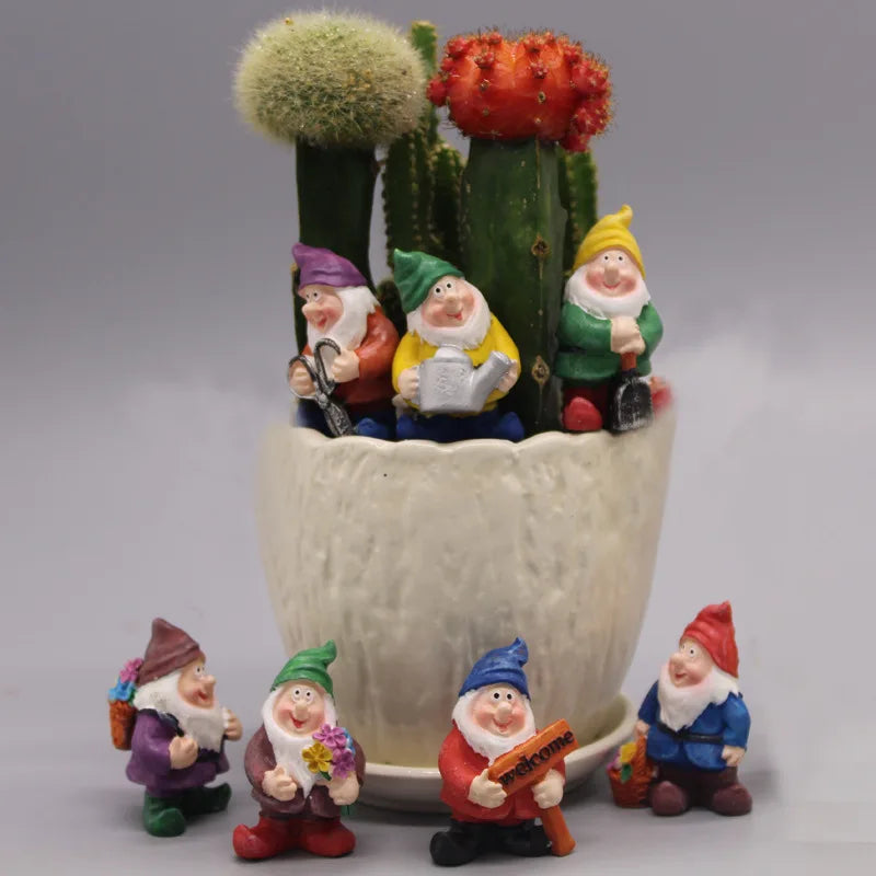 Moss micro landscape decorations garden dwarf ornaments cross-border resin crafts Christmas dwarf elf