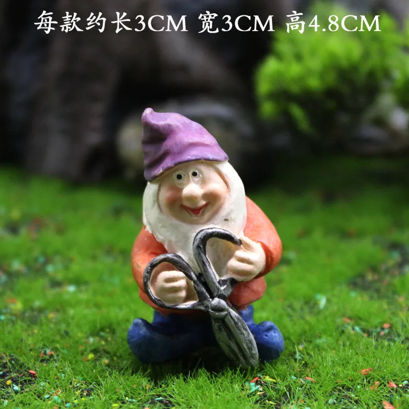 Moss micro landscape decorations garden dwarf ornaments cross-border resin crafts Christmas dwarf elf